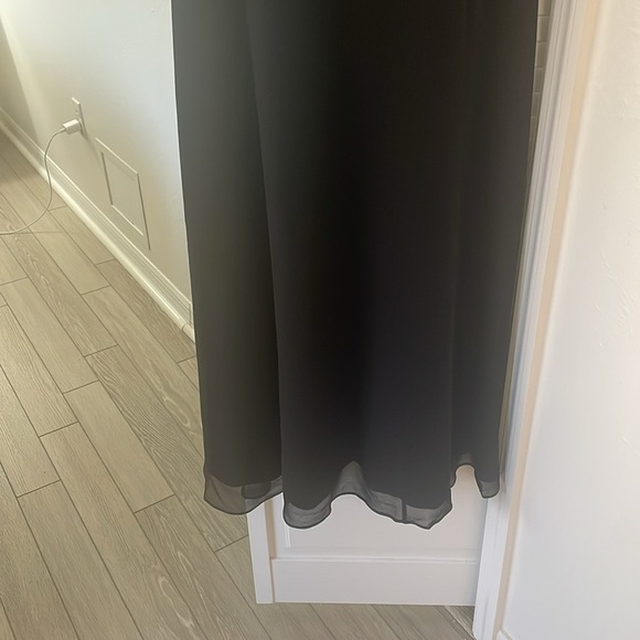 EUC JKara Black Dress with white floral beeding Size 16 - Picture 10 of 13